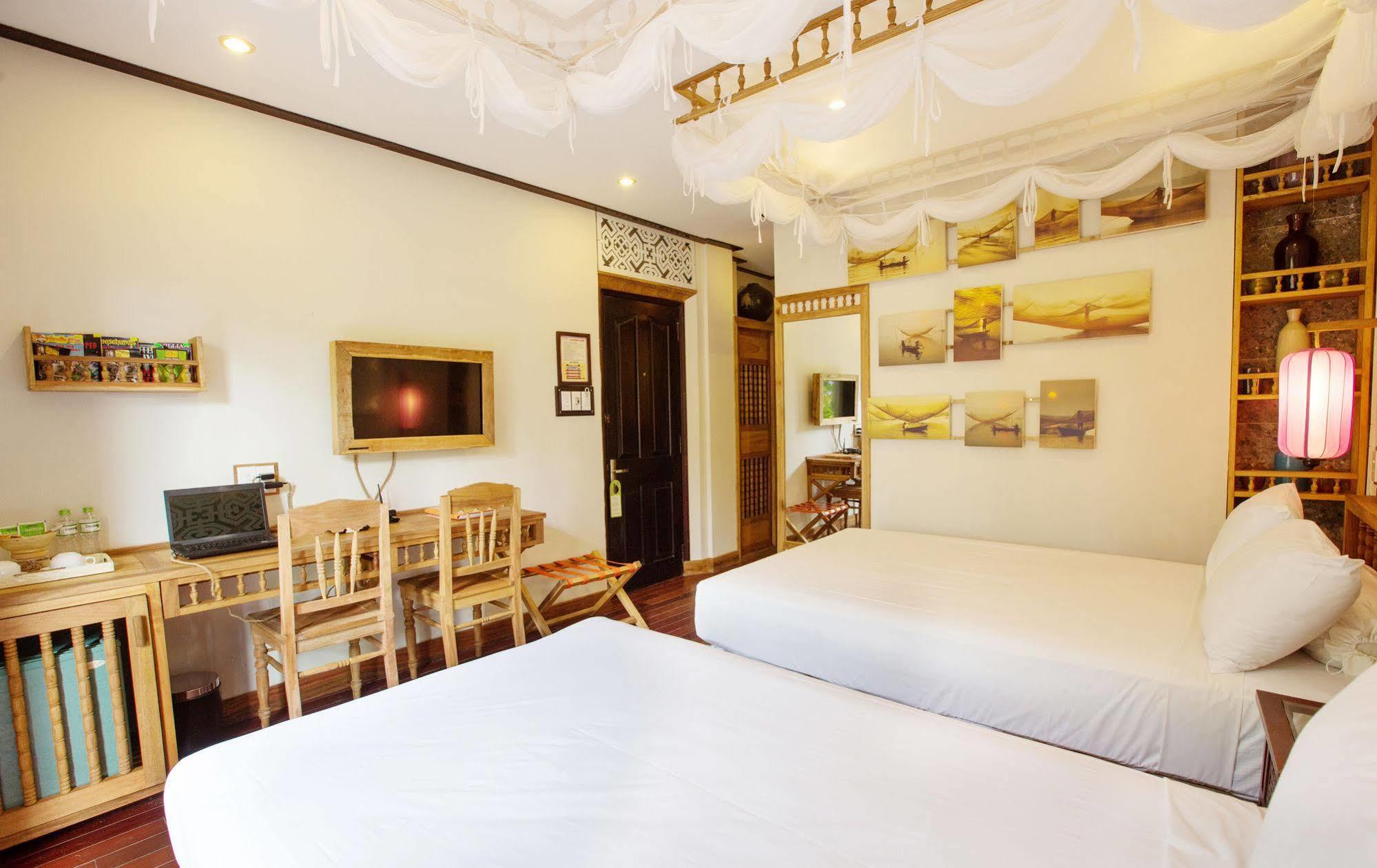 Hoi An Pho Library Hotel Exterior foto